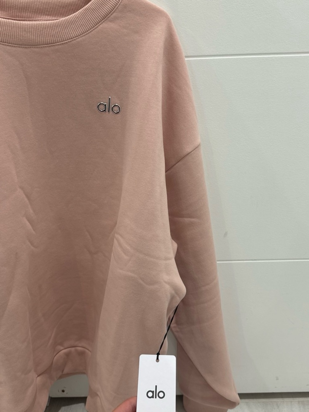 ALO Yoga Pink Crewneck Sweatshirt with Silver Logo - Picture 1 of 4